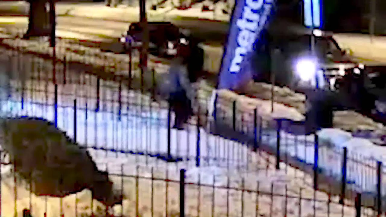 Persons and Vehicle of Interest in Armed Robbery, 2400 b/o Good Hope Rd