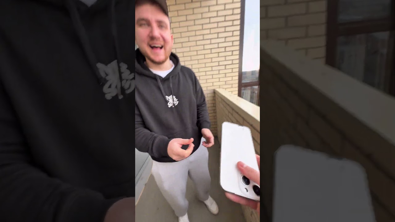 Cat mode😹Why is he crying?