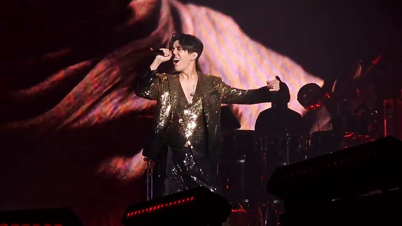 Requiem: The Story of One Sky - Dimash [ Stranger Tour 2025 in Mexico ] - Palacio de los Deportes