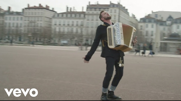 Claudio Capéo - Un homme debout (clip officiel)