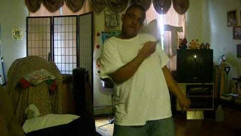 Lip-syncing Christian Presents : Blame it Remix (Jamie Foxx ft. T-pain, yung joc)