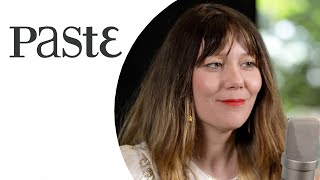 Famous Molly Tuttle - Evergreen, OK | Paste Net Worth