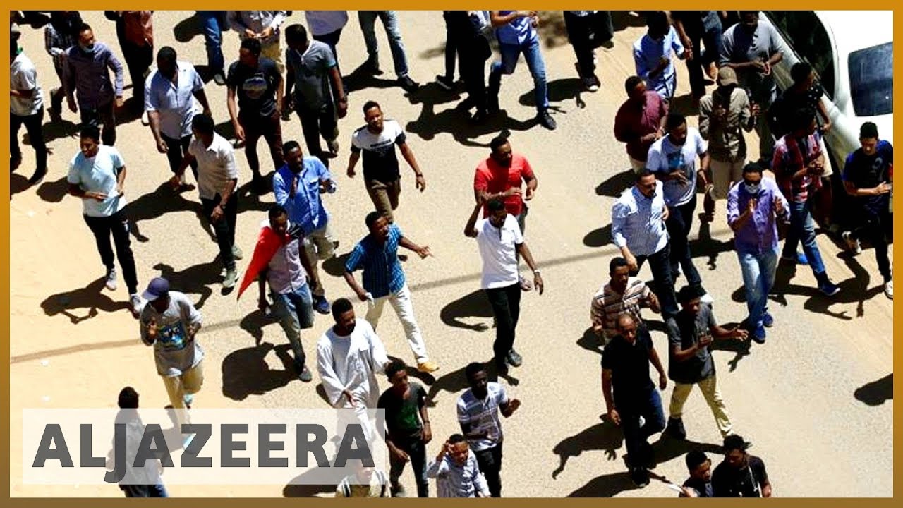 🇸🇩 السودان يشن حملة قمع دموية ضد الاحتجاجات | الجزيرة الإنجليزية