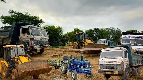 JCB 3dx Backhoe fully Loading Mud in Mahindra 475 JCB miti khudai work #jcb #jcbvideo #farming