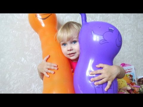 Огромный надувной червяк !!! Алиса и надувные шарики !!!