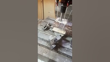 making hole#vmc machine#cad cam software#engineering#shortvideo #shortfeed