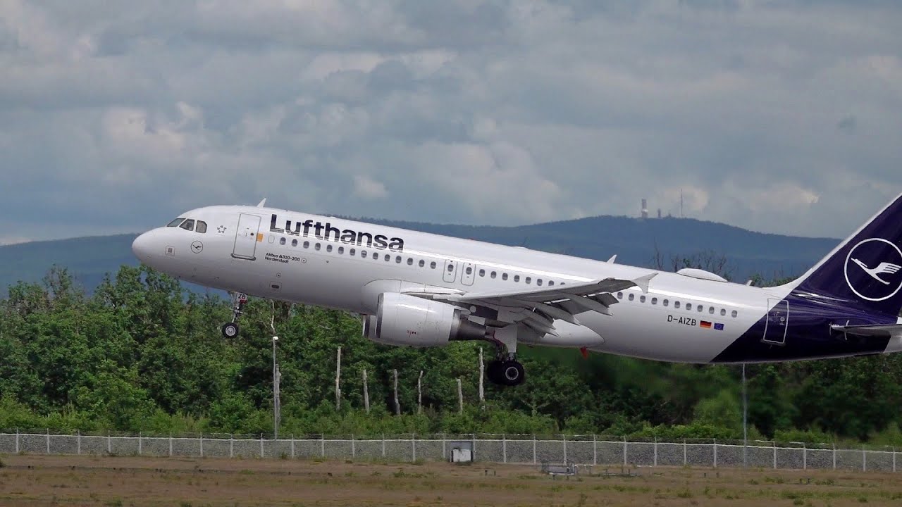 Lufthansa A320 Go-Around auf Runway 25R – Durchstarten aus niedriger Höhe!