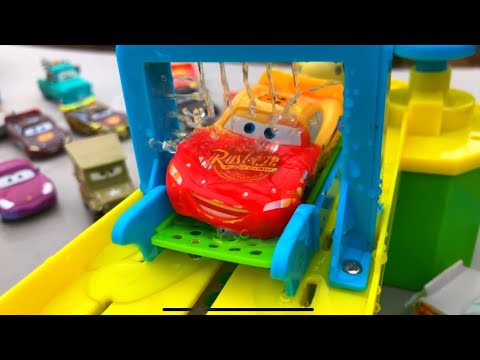 Видео: Disney Cars Toys Lightning McQueen and other Color Changers