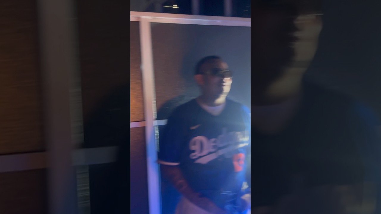 Рэпер-виртуоз Леник сотрудничает с SWFTY BLUE