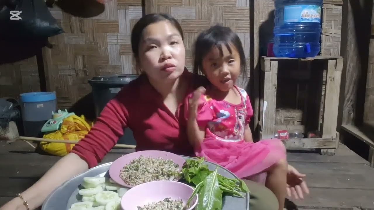 เมนูก้อยไข่มดแดงยามแลง