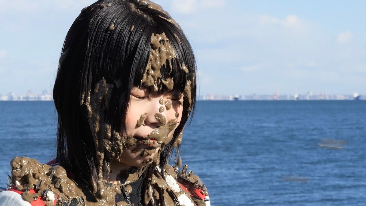 BiSH / Bye-Bye Show [DiGEST MAKiNG MOViE] - YouTube