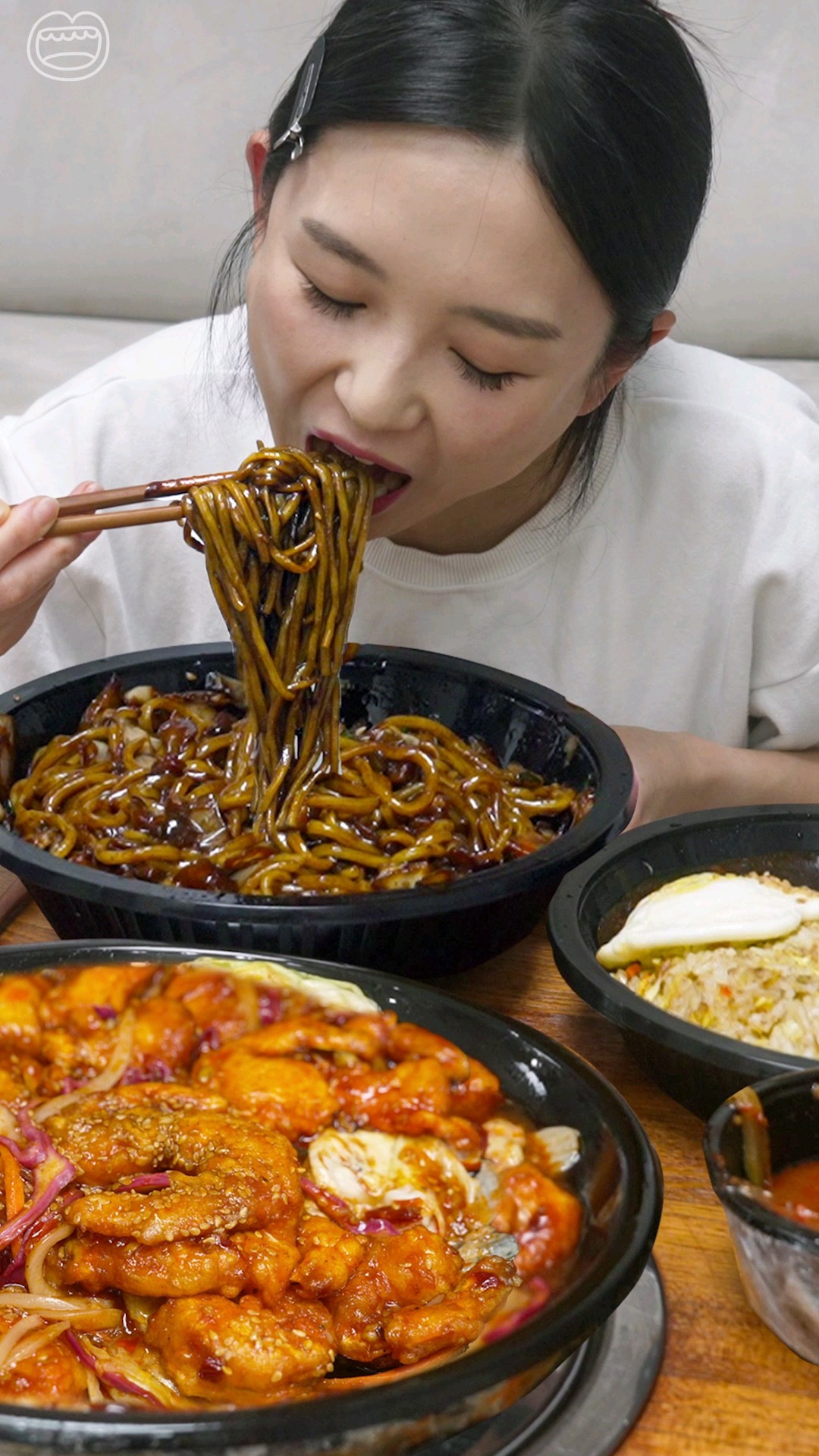 간짜장 vs 그냥짜장 어떤걸 더 좋아하세요??