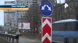 Таксист, рискуя работой и здоровьем, спас котенка Таксист, рискуя работой и здоровьем, спас котенка