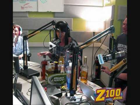 Katy Perry @ Elvis Duran - Z100 New York - May 21st, 2010 (audio) - PART 1