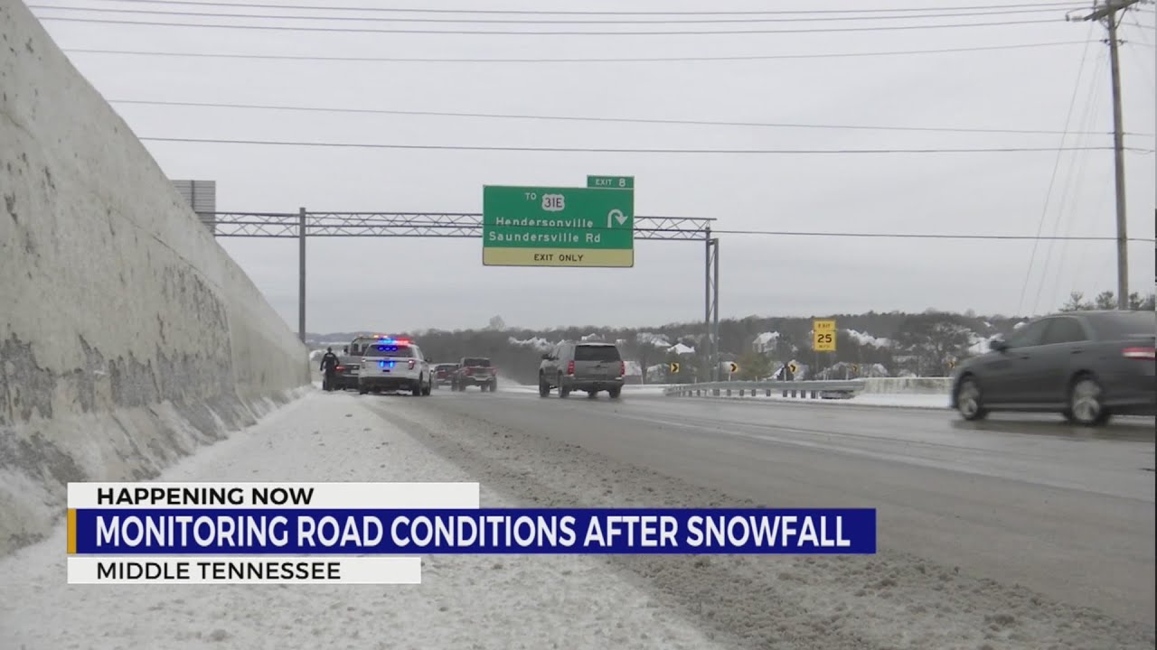 Monitoring road conditions after snowfall - YouTube