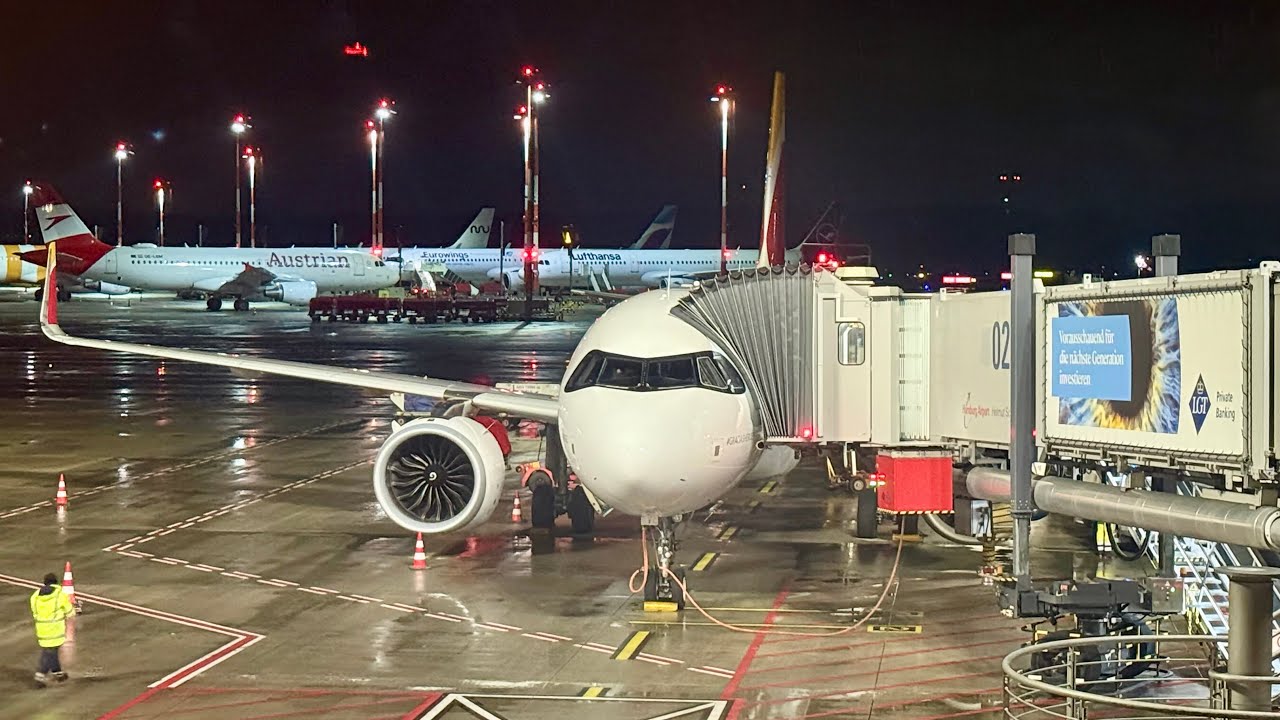 Iberia Airbus A320NEO Night Take Off From Hamburg Airport YouTube iberia-airbus-a320neo-night-take-off-from-hamburg-airport-youtube