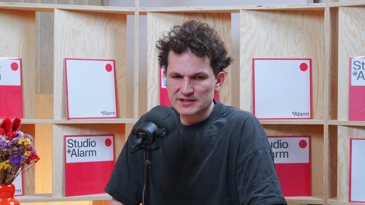 Cílem Babišovy vlády je ochromit a ovládnout český stát | Studio Alarm