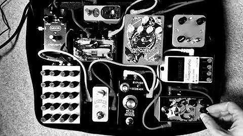 Guitar pedal feedback loop drones