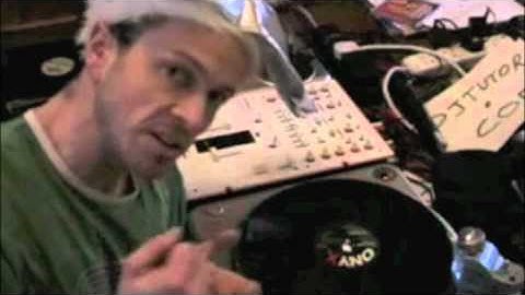 iCrates DJ Tutorial with Ellaskins of djtutor.com | Scratch move for the beginner #4