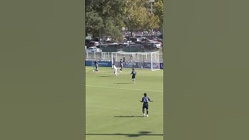 Quick equalizer by LAFC2 academy player Javier Hernandez vs. Sporting KC II