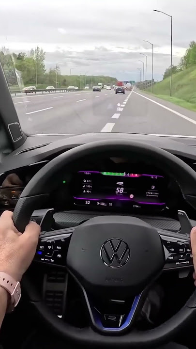 Volkswagen Golf 8R 4MOTION 2.0 TSI 320hp Acceleration Test