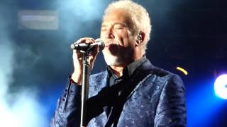 Tom Jones - I'll Never Fall In Love Again chords