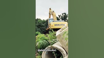 MOBILISASI TANAH BERLUMPUR HASIL NORMALISASI KALI MATI DENGAN DUMPTRUK DAN EXCAVATOR PART 3 #shorts