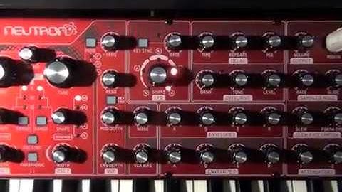 Behringer neutron two bugs