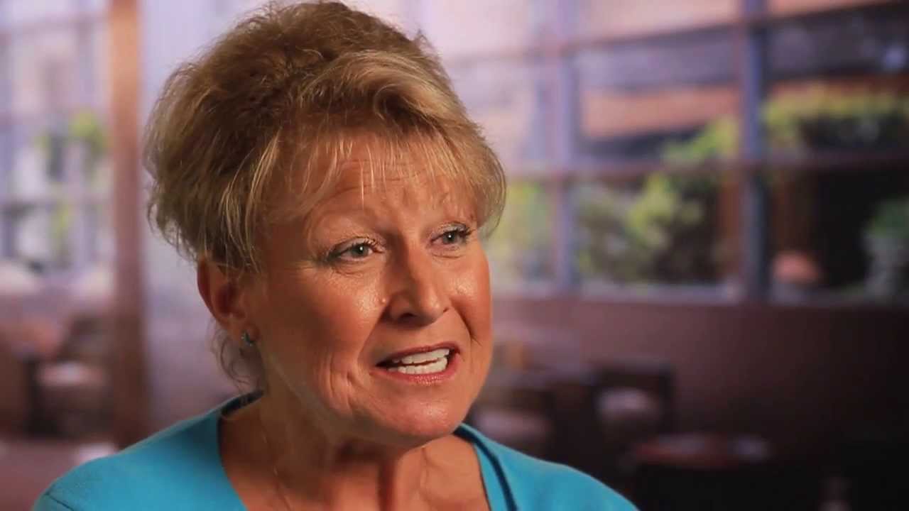 Florida Blue Member Shares her Mayo Clinic Knee Replacement Story - YouTube