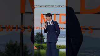 Lee Jong Suk & Hương Giang Gây Sốt: Sự Kết Hợp 'Gấp Đôi Visual' Tại Seoul