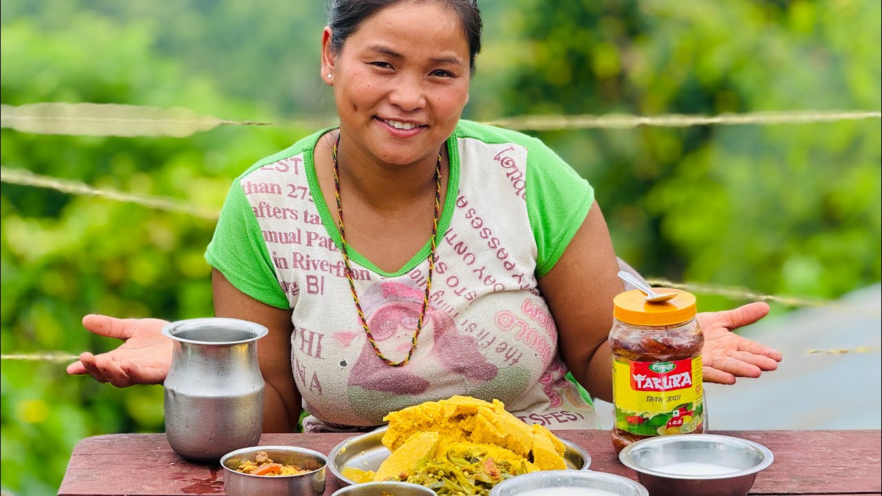Naiya makaiko dhido pasina nikali nikalai khaiyo😋last ropai#siruthapamagar#vlog#villagelife 