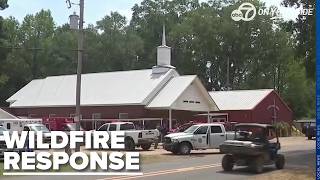 Fire crews hold line near Lawson as 2,200-acre blaze remains mostly uncontained