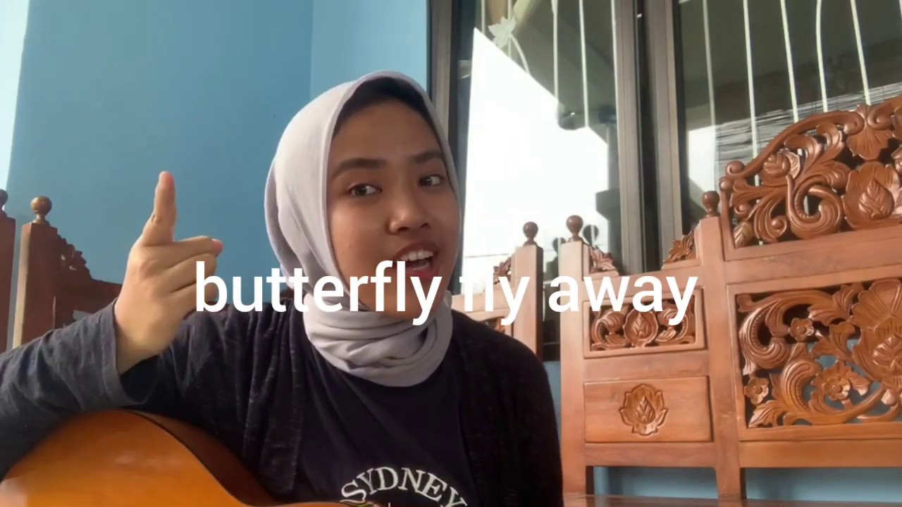 butterfly fly away by miley cyrus YouTube