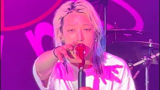 AIVD Fancam - Bobby Lean on Me at 2024 BOBBY ZERO GRAVITY TOUR in MANILA 17.03.2024