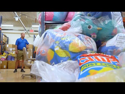 New Jersey Amusement Park Stocks Up on Prizes to Avoid Future Tariffs