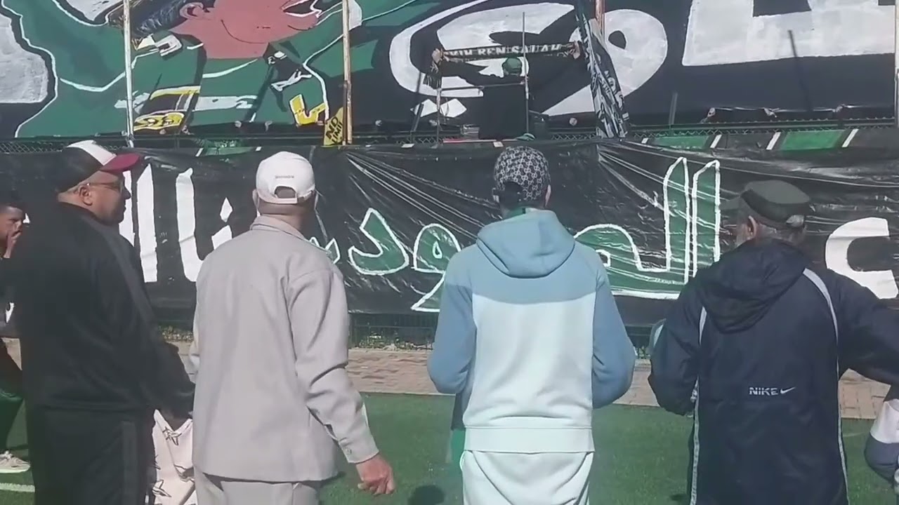 تيفو خاص لدعم أمين الشمشاوي.. لحظة إنسانية رائعة بين الشوطين ULTRAS RAGAZZI 2006