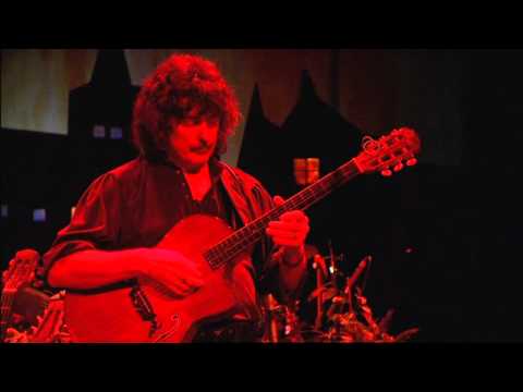 Blackmore's Night - Fires At Midnight (Live in Par...