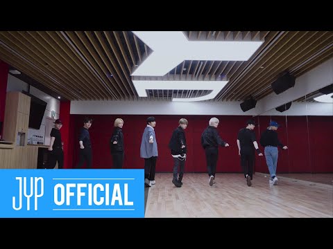 Stray Kids(스트레이 키즈) \