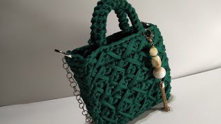 شنطه  كروشيه بخيط الكليم Crochet bag with kilim thread (@crochet_basmity)