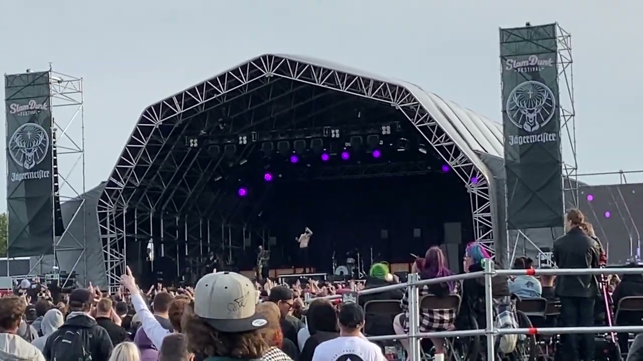 Slam dunk festival 2022 Beartooth Inbetween LIVE