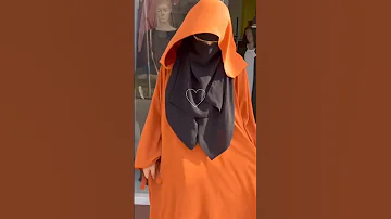 احفظى نفسك يا أختها انه العرض غالى 