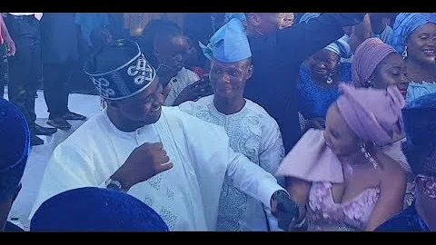 Femi Adebayo, Odunlade Adekola Dance shaku Shaku As Jigan sings Sho mo Age Mi at OBA Wedding 2018