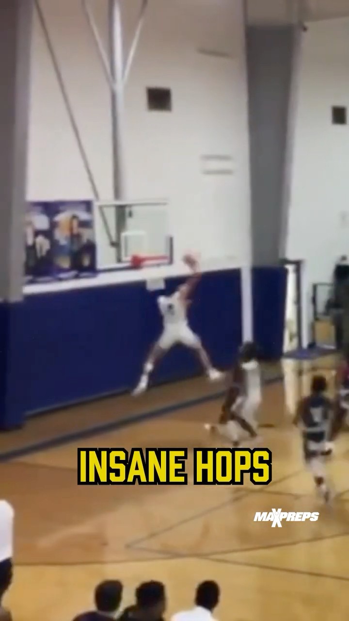 Riley Leonard’s hops are INSANE ? ? #shorts