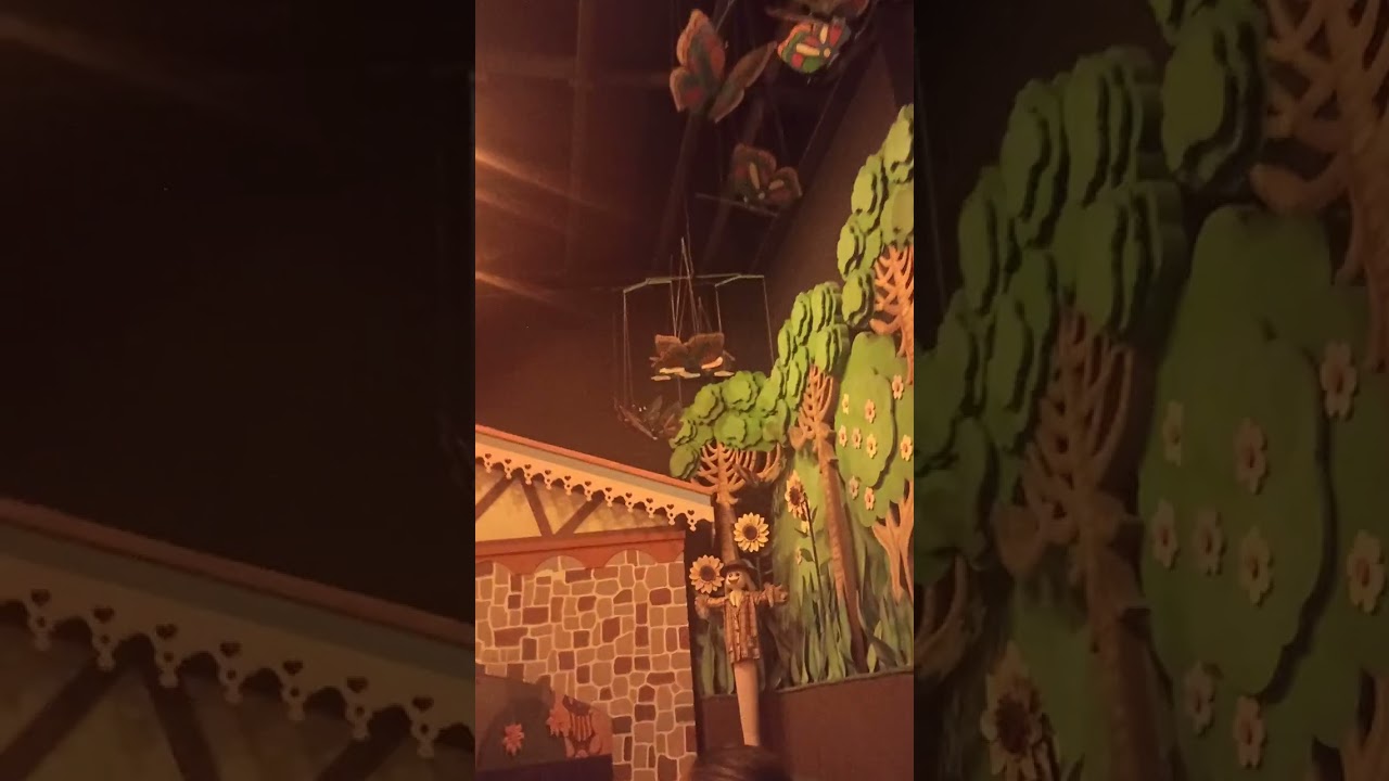 Castelo encantado no HOPI HARI.