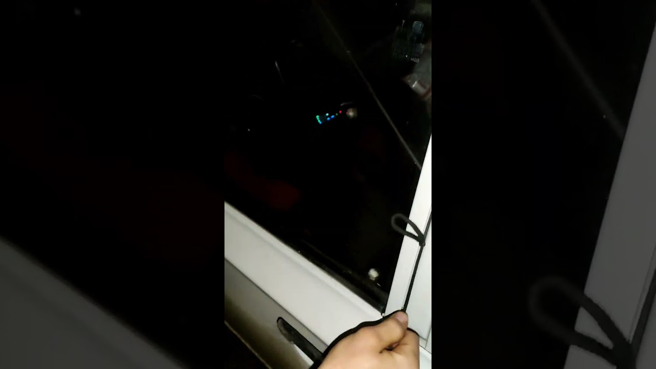 Как открыть жигили ваз 2101-07 без ключа.