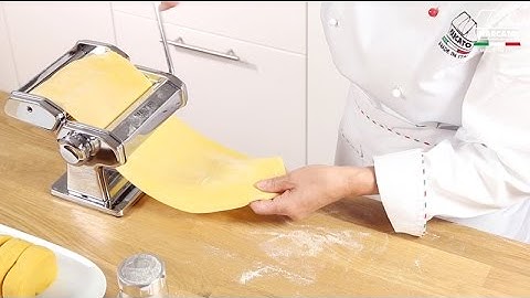 Homemade fresh pasta with Marcato Atlas 150 Classic - Video tutorial