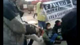Protestors stop traffic at Fisk coal plant: Int'l Day of Climate Action