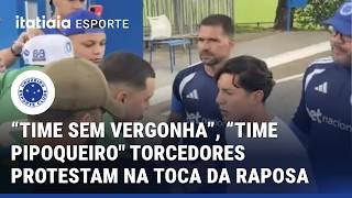 TORCEDORES DO CRUZEIRO PROTESTAM NA TOCA DA RAPOSA II ANTES DE JOGO CONTRA O VITÓRIA