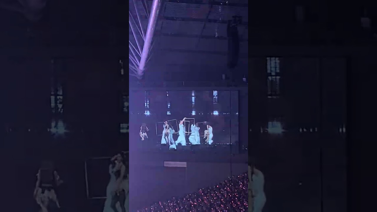 Intro+Pretty Savage - Blackpink Deadlien in Bulacan Day 2