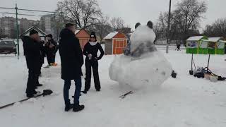 Снеговые фигуры..Шостка 03.02.22.🖐😎🇺🇦